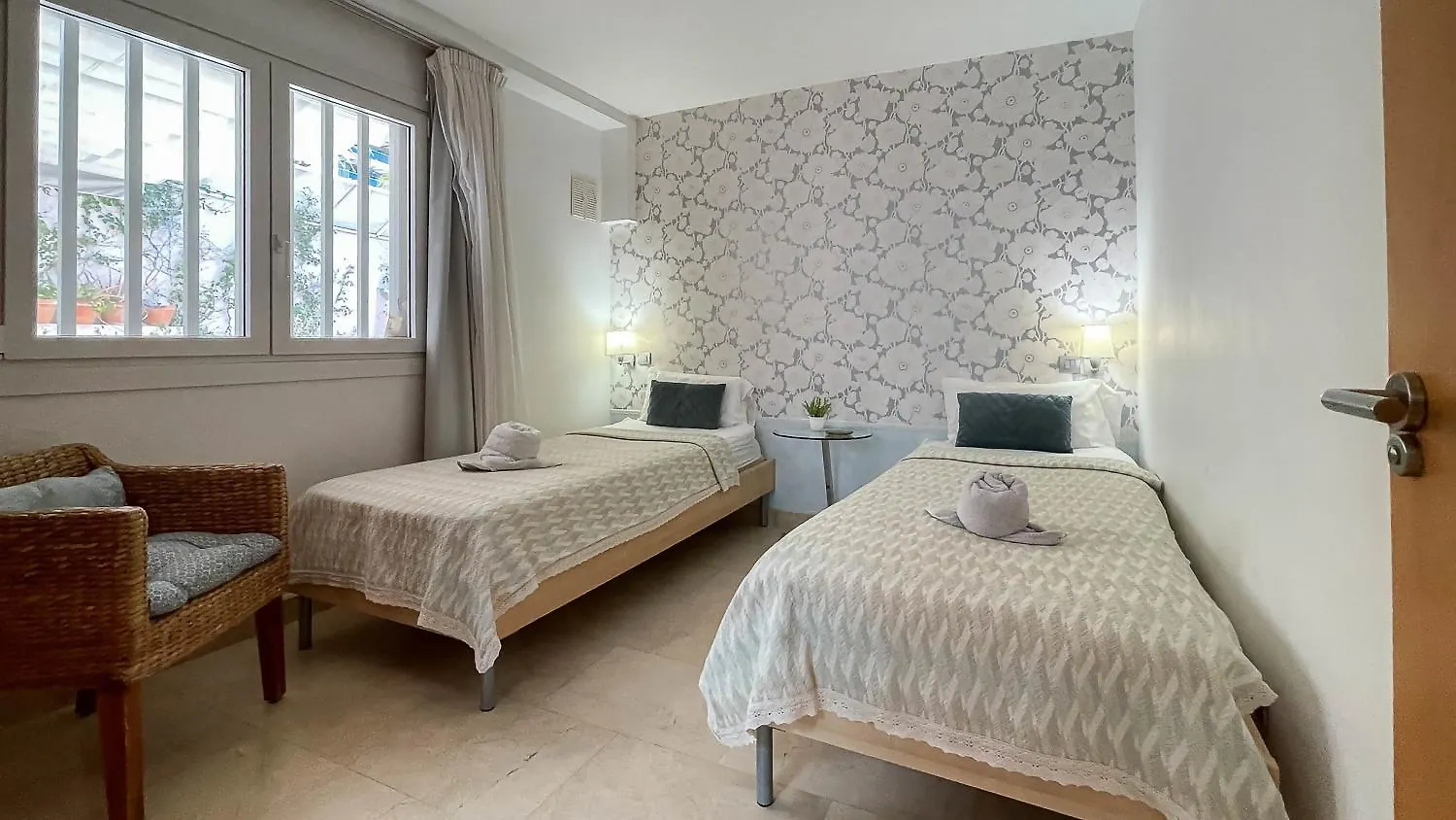 Apartament Nueva Suecia 716 San Agustín